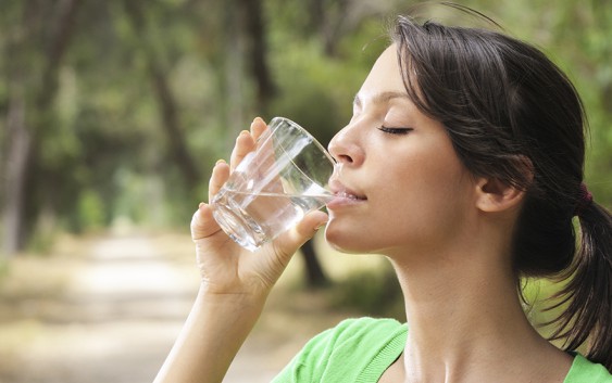 Пийте воду для покращення обміну речовин
